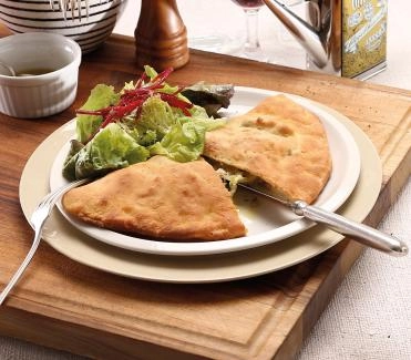 calzone-lauch-taleggio.jpg